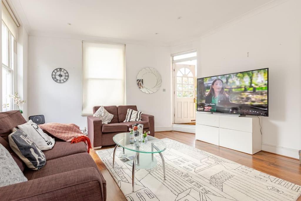 2 Bedroom Flat In St Johns Wood London Bagian luar foto