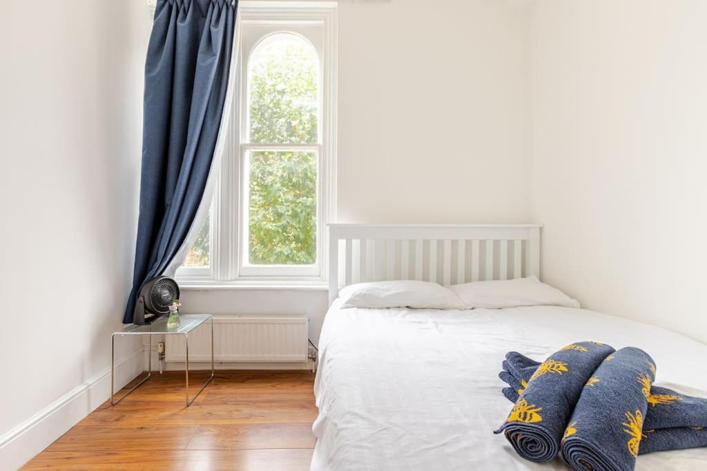 2 Bedroom Flat In St Johns Wood London Bagian luar foto